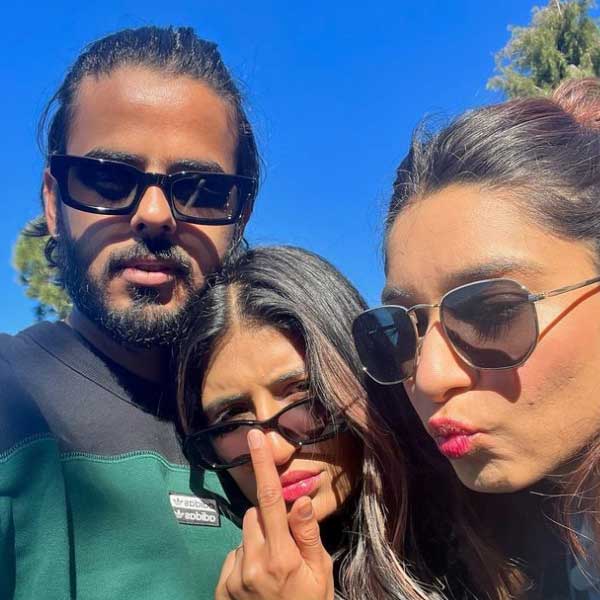 Shahneel Gill With Nitish Raina