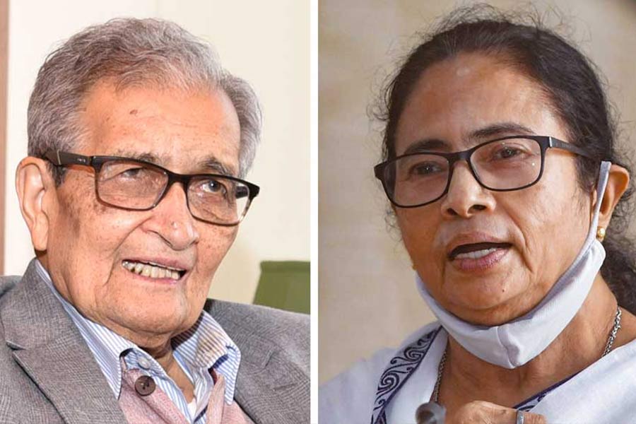 Mamata Banerjee says, If Amartya Sen\\\\\\\'s Shantiniketan home is bulldozed