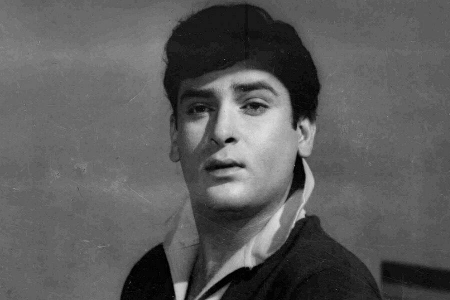 Late Bollywood actor Shammi Kapoor’s wife Neila Devi reveals that the legendary actor had a short temper, used to drink heavily.