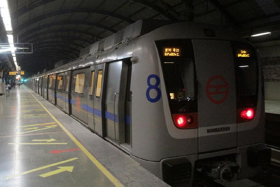 Men found engaging in inappropriate position inside Delhi Metro 