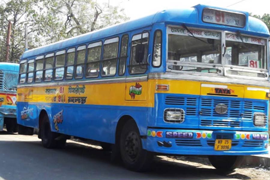 The bus owners have threatened to remove the private buses from the road after three weeks if the fare is not increased