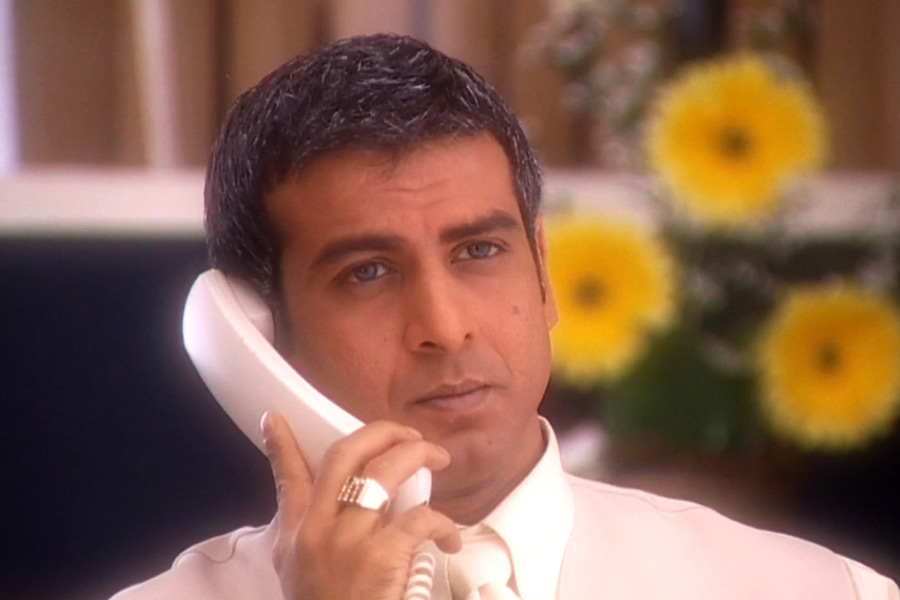 ২০০২ সাল থেকে ‘কসৌটি জিন্দেগি কে’, ‘কিঁউ কি সাস ভি কভি বহু থি’ ধারাবাহিকে অভিনয় করে আবার সাফল্যের সিঁড়িতে চড়তে শুরু করেন রণিত।