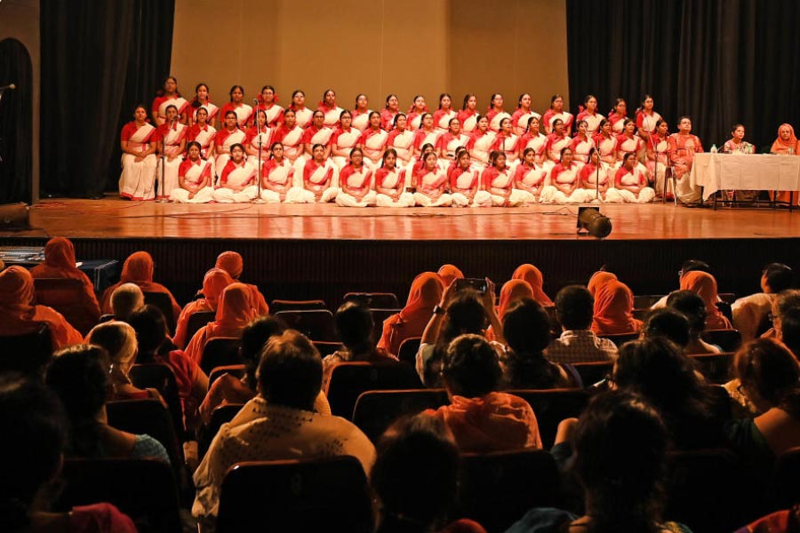 An image of the cultural program in a school