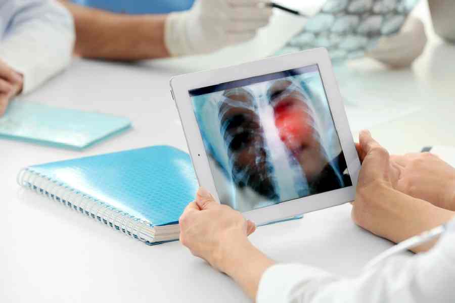 ফুসফুস চাঙ্গা রাখতে হলে কিন্তু ওজনও নিয়ন্ত্রণে রাখতে হবে। 