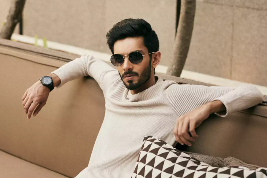  Anirudh Ravichander