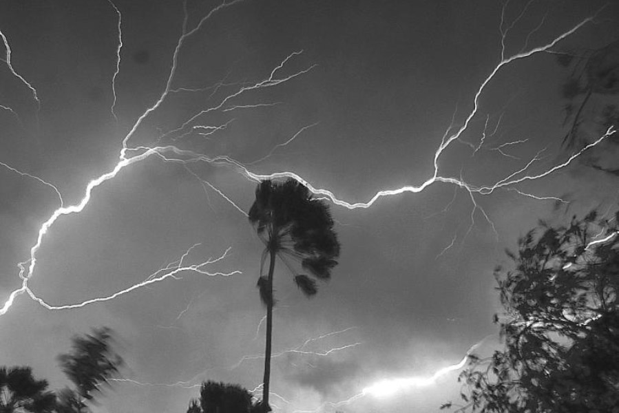 At least 5 died in Bengal in single day due to lightning