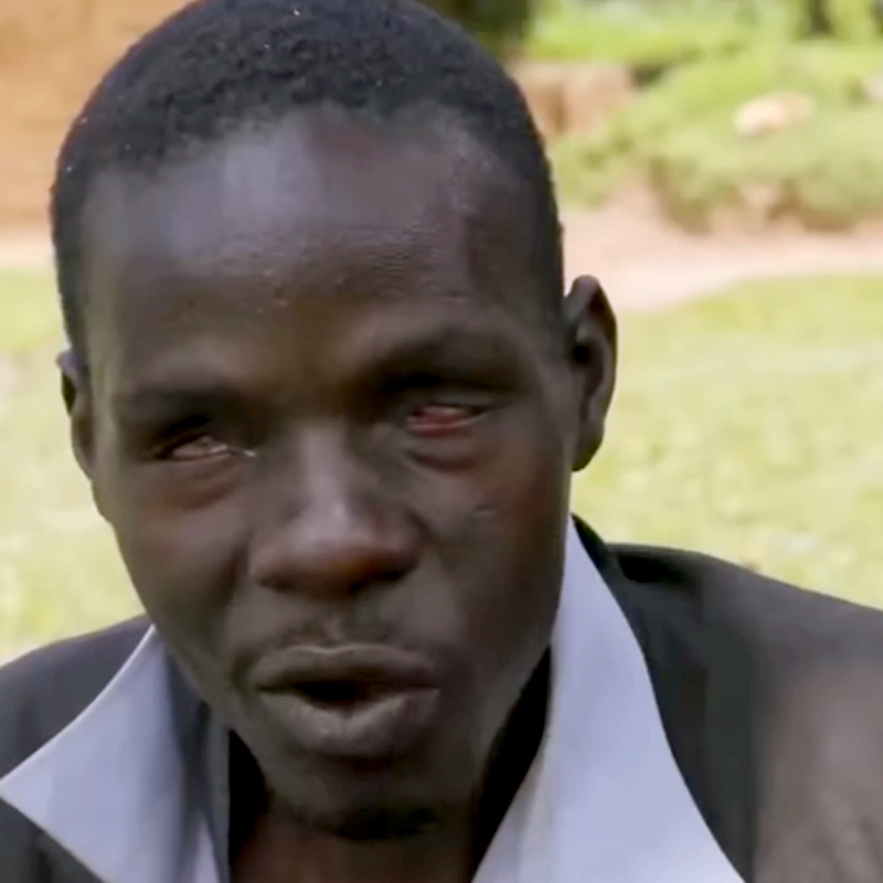 অ্যাগনেসের স্বামীও সুস্থ সন্তান জন্মানোর আশায় বুক বাঁধতে থাকেন। দু’বছরের মাথায় দ্বিতীয় সন্তানের জন্ম দেন অ্যাগনেস। কিন্তু তাঁর দ্বিতীয় সন্তানও জন্মান্ধ ছিল।