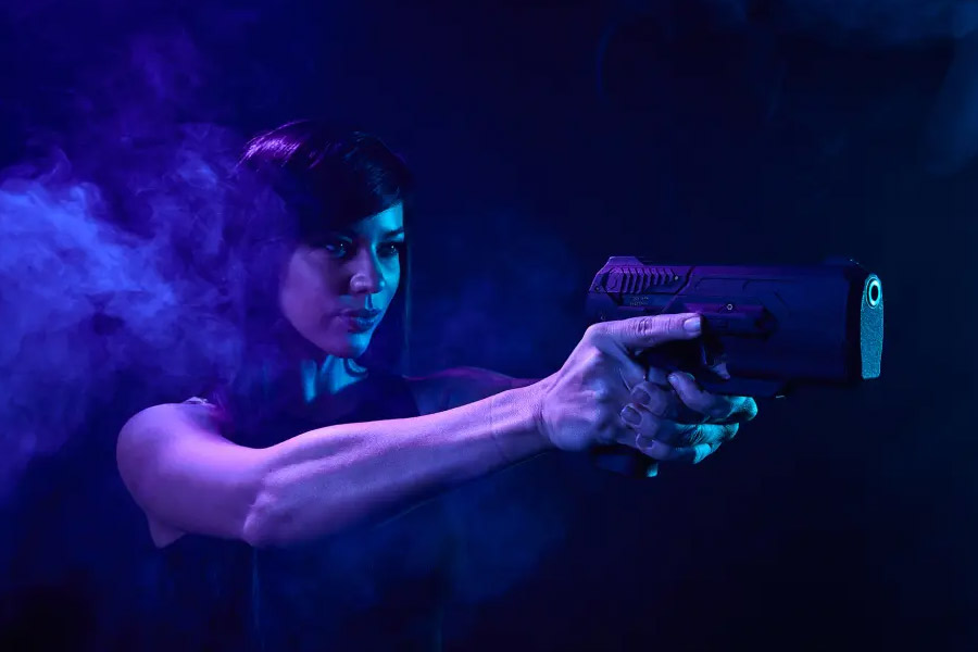 World’s first smart gun has fingerprint technology to decrease the crime rate and misuse