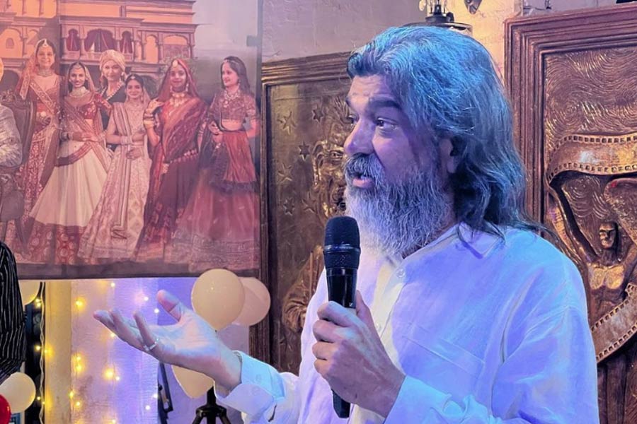 ২০২০ সালে মুক্তিপ্রাপ্ত ‘পৌরুষপুর’ ওয়েব সিরিজ়ের প্রোডাকশন ডিজাইনার হিসাবে কাজ করেছিলেন নিতিন। ‘ড. বাবাসাহেব অম্বেডকর’, ‘হম দিল দে চুকে সনম’, ‘লগান’ এবং ‘দেবদাস’ ছবির জন্য জাতীয় পুরস্কার পেয়েছিলেন তিনি। 