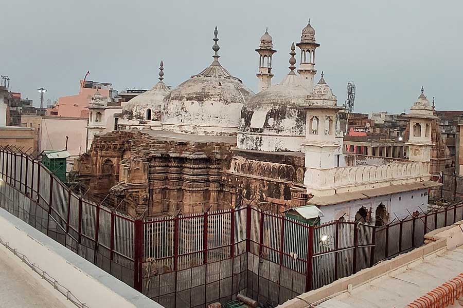Plea in Varanasi court seeks protection of signs in Gyanvapi mosque complex