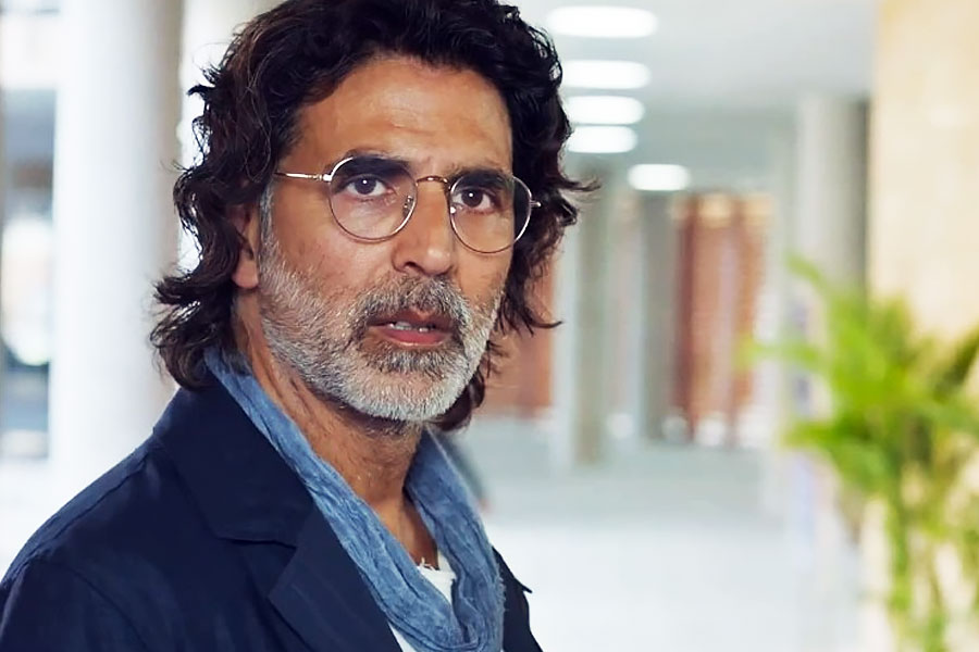 ২০২২ সালেই মুক্তি পেয়েছিল অক্ষয়ের ‘রাম সেতু’ ছবিটি। এই ছবিটি বক্স অফিস থেকে ৭০ কোটি টাকার লোকসান করে।