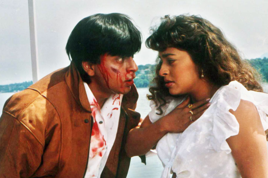 Why did bollywood actor Sunny Deol pledge to never work with Shah Rukh Khan 