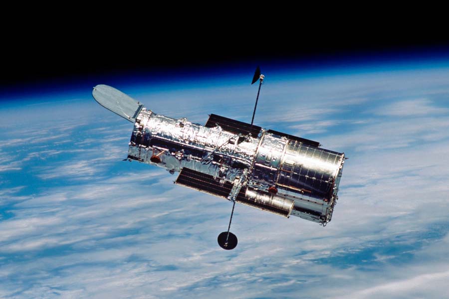 Lost spacecraft of NASA 46 year old Voyager-2 was found in space unexpectedly.