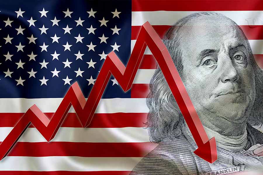 The US is set to face recession as debt is rising in the country.