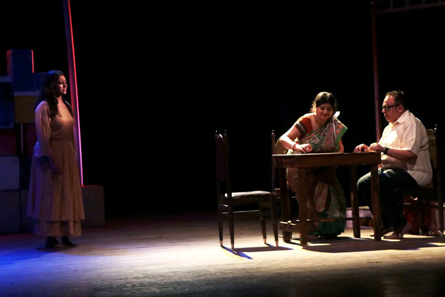 image of drama rehearsal