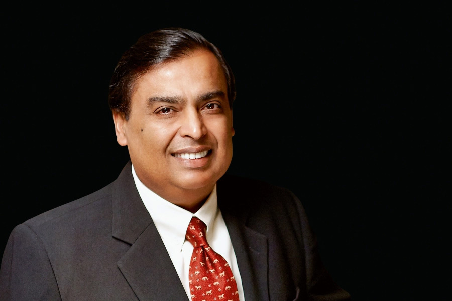 How much salary Mukesh Ambani got from Reliance in last Financial year