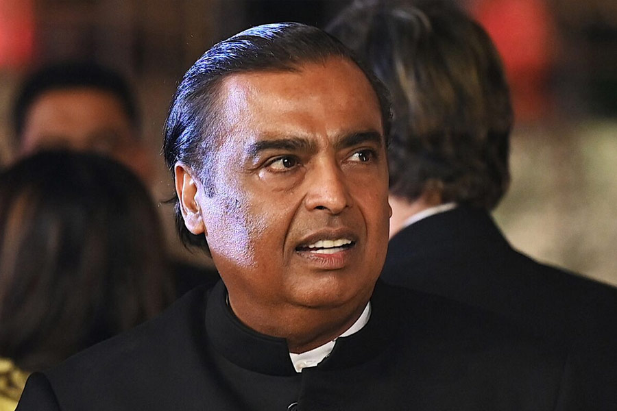 Mukesh Ambani How much salary Mukesh Ambani got from Reliance in last