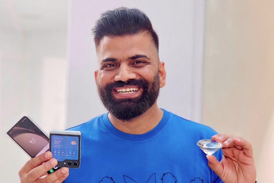 Famous Indian YouTubers and how they started their journey