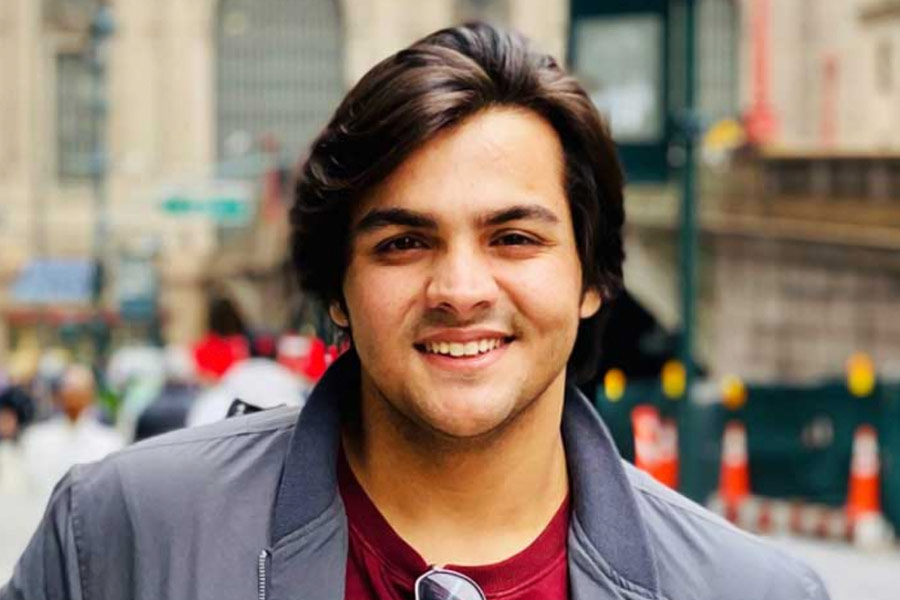 Famous Indian YouTubers and how they started their journey