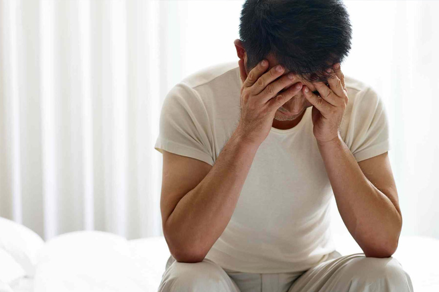 কলিনের দাবি, ত্রিশ বছর বয়স পর্যন্ত খেলাধুলো থেকে শুরু করে শরীরচর্চা সব কিছুই নিয়ম মেনে করতেন তিনি। কখনওই দুর্বল বোধ করেননি।