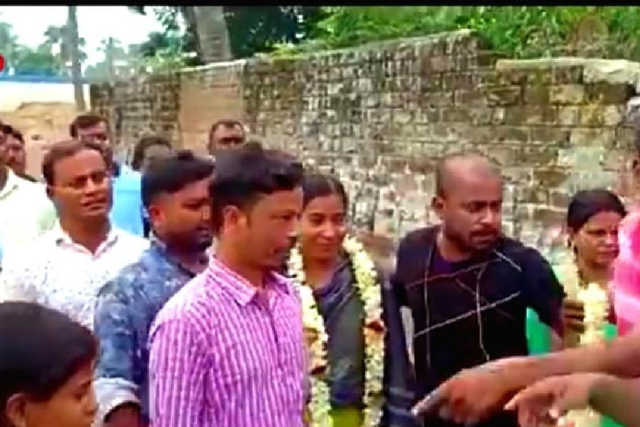 TMC captured gram panchayat in Murshidabad with the support of BJP dgtld