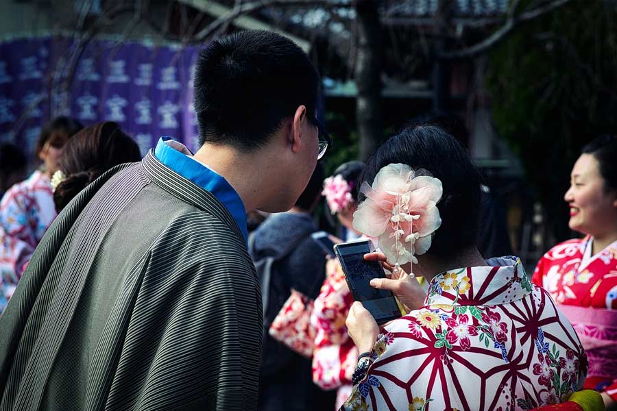 40 percent of Japanese women may never become mother, but why it may happen