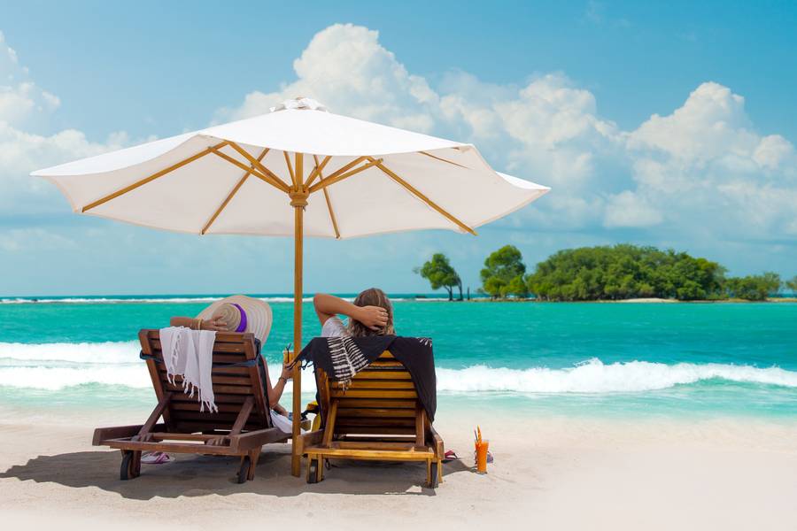 অযথা খরচে লাগাম টানুন। 