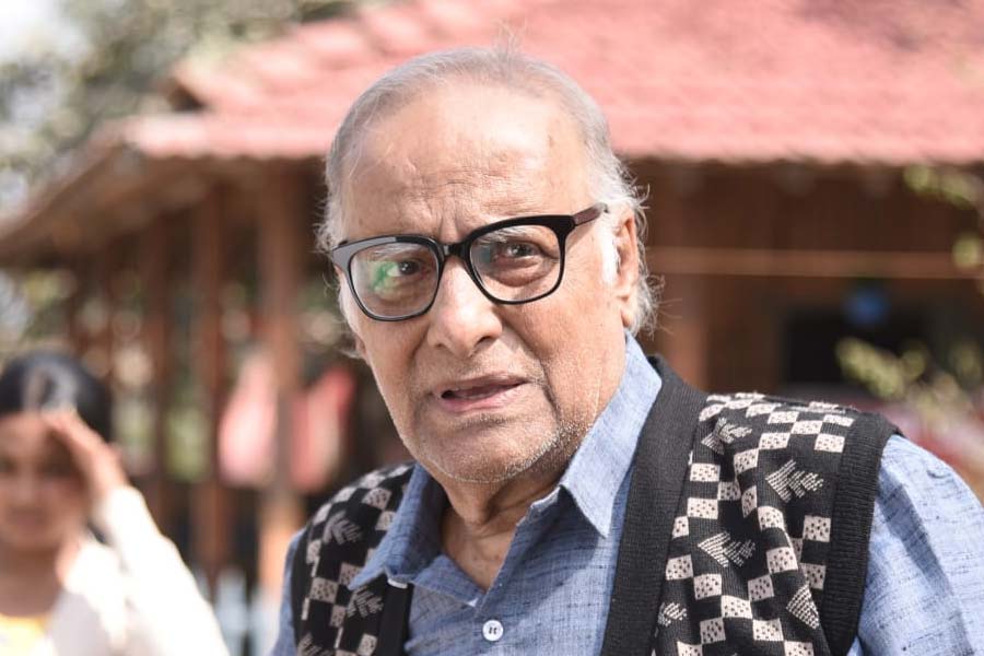 ‘আবার প্রলয়’ ওয়েব সিরিজের একটি দৃশ্যে পরান বন্দ্যোপাধ্যায়।
