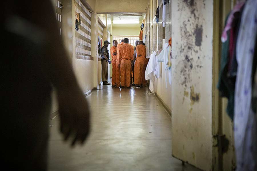 Prisoner shared his experience about how he stabbed a prison guard to survive in prison