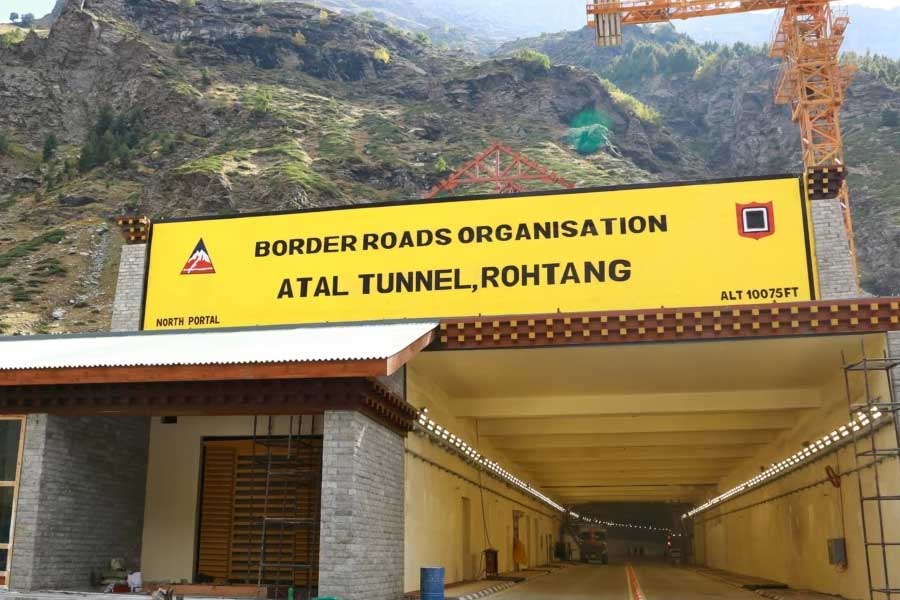 India to build 7 new tunnels along Line of Actual Control between India and China 