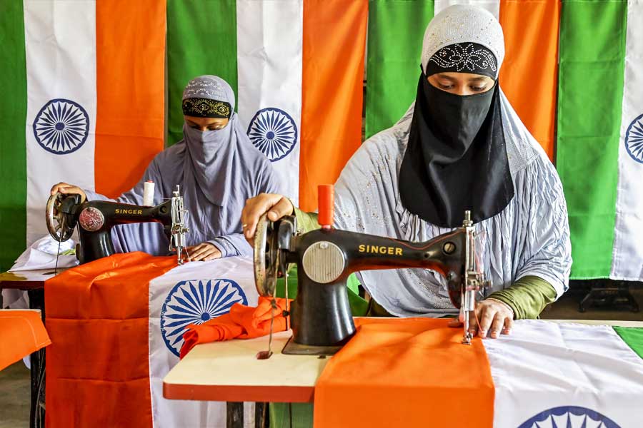 Only village of Karnataka that makes official Indian flags