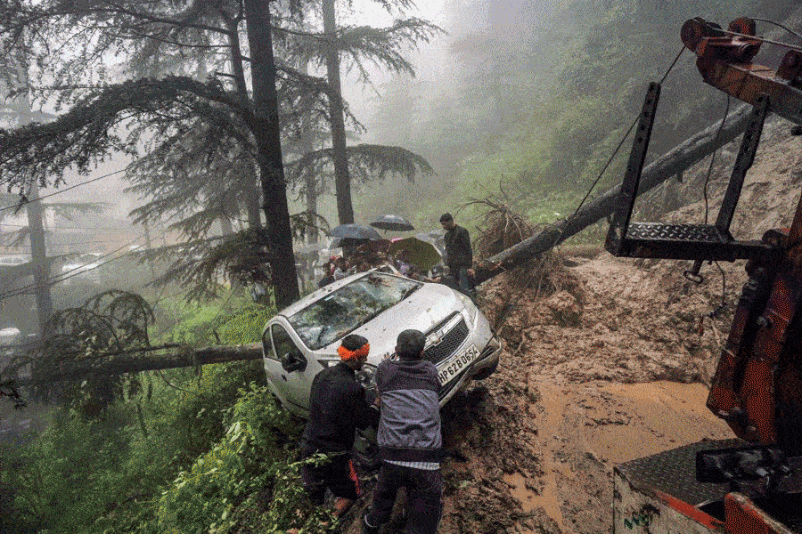 21 one people died in Himachal Pradesh in last 24 hours for due to heavy rains