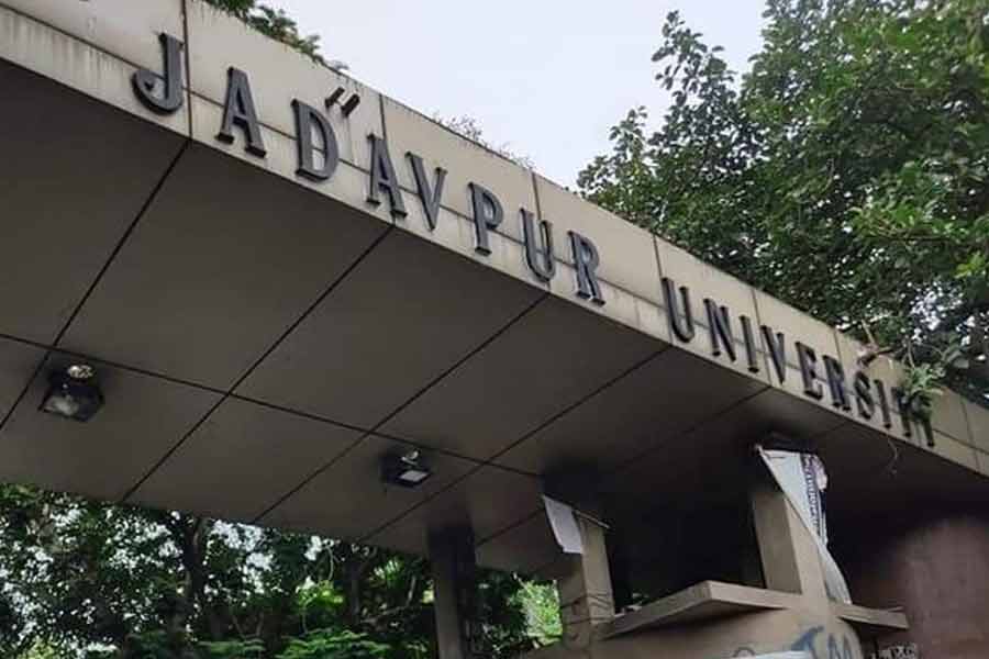 UGC team will not be visiting Jadavpur University on Wednesday.