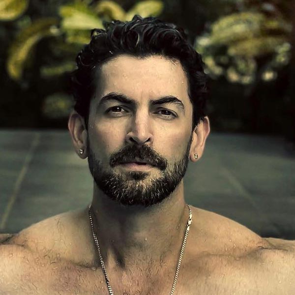  Neil Nitin Mukesh
