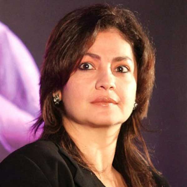 Pooja Bhatt 