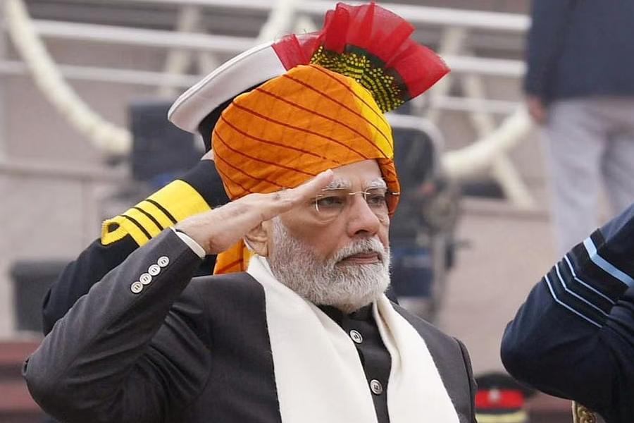 Pm Narendra Modi Attire On Independence Day Pm Narendra Modi Chose A