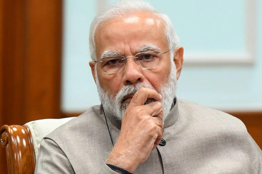 উত্তর-পূর্ব ভারতে বিজেপি এবং বিজেপি সমর্থিত সরকার ক্ষমতায় এলেও মোদীর হিমাচলি টুপি অবশ্য শেষ পর্যন্ত ম্যাজিক দেখায়নি। গত বছর বিধানসভা নির্বাচনে হিমাচল প্রদেশে ঘাঁটি গাড়তে পারেনি পদ্ম।