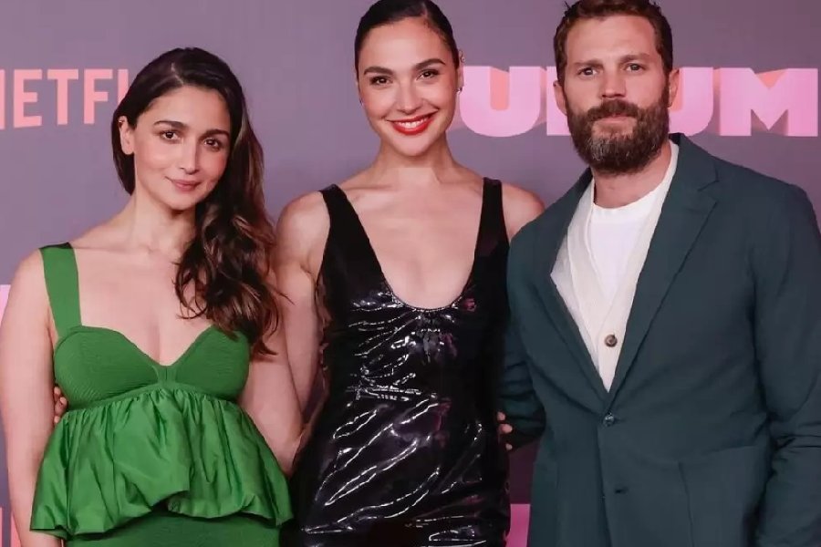Alia Bhatt, Gal Gadot, Jamie Dornan