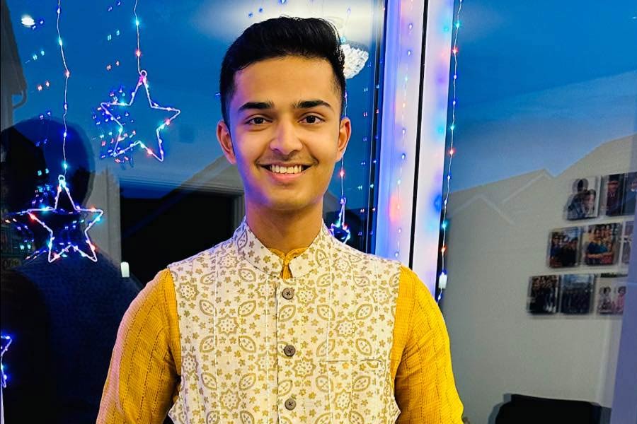 All you need to know about Sarang Ravindran, a software engineer who manage to bag record breaking salaried job 