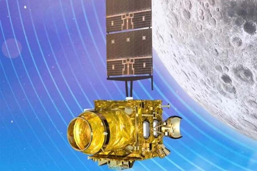 Chandrayaan 3 undergoes last moon bound maneouvre prapres for propulsion and lander module separatio