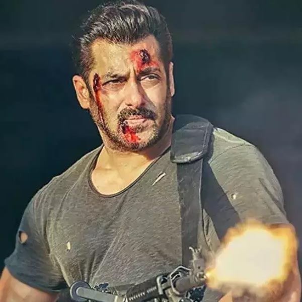 চলতি বছরের নভেম্বর মাসে মুক্তি পেতে চলেছে ‘টাইগার ৩’। সলমন খান এবং ক্যাটরিনা কইফ অভিনীত এই ছবিটি মুক্তির প্রথম দিনে ‘পাঠান’কে টেক্কা দিতে পারে বলে অনুমান বিশেষজ্ঞদের।