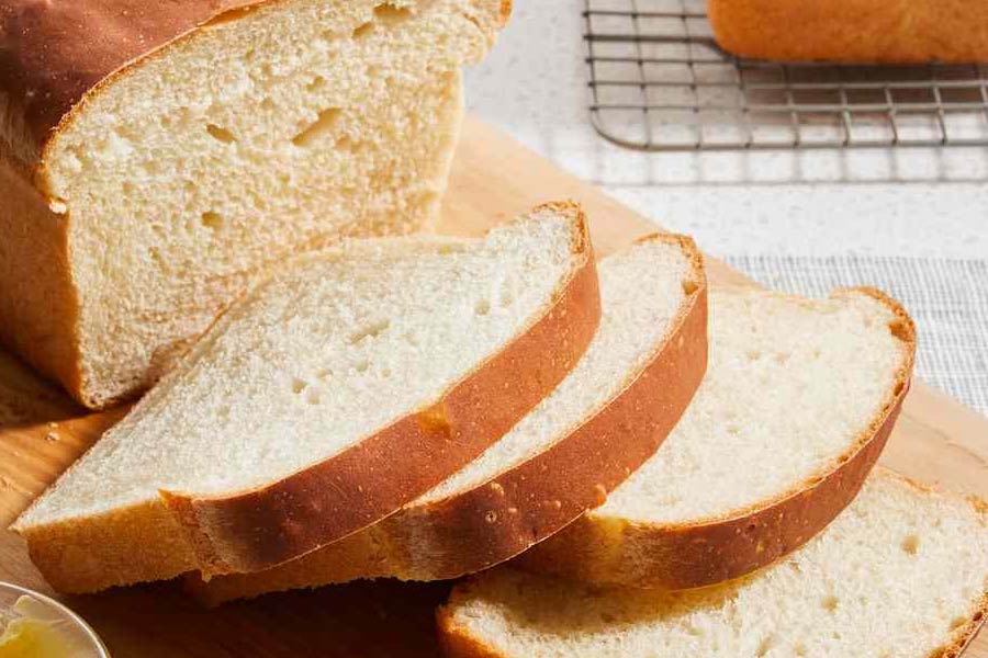 How to keep bread soft and fresh for longer at home