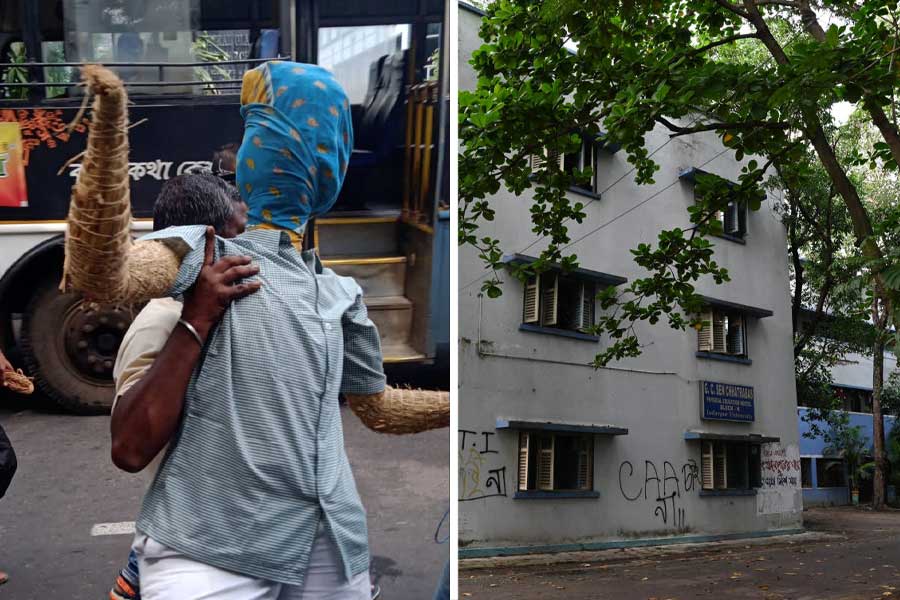 Forensic team in Jadavpur University with dummy doll for reconstruction of student’s death.