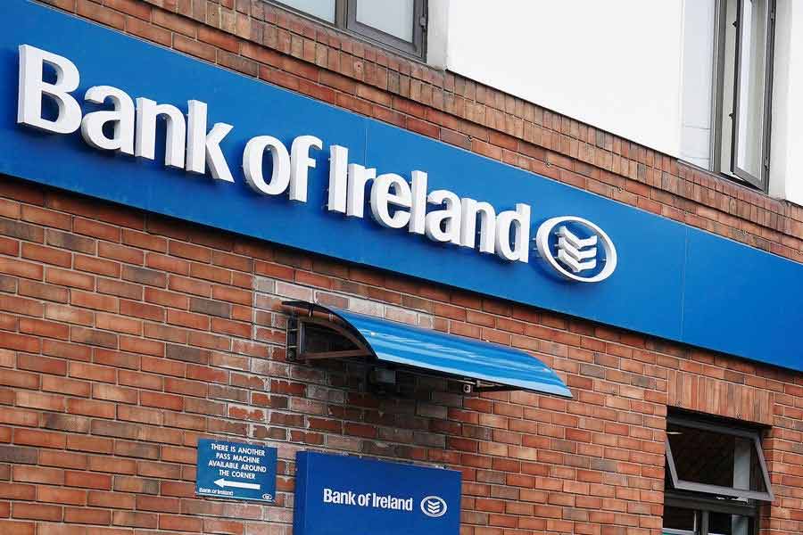 Some people of Ireland withdraws extra money from ATMs due to Bank Glitch