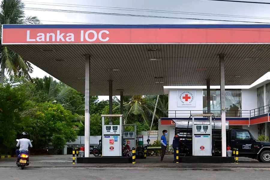 China enters Oil Market in Sri Lanka causing setback for Indian Oil