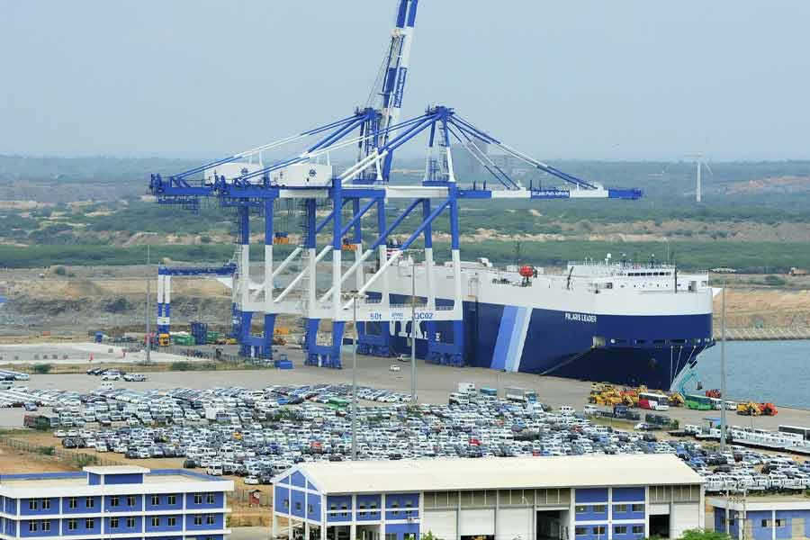 China enters Oil Market in Sri Lanka causing setback for Indian Oil