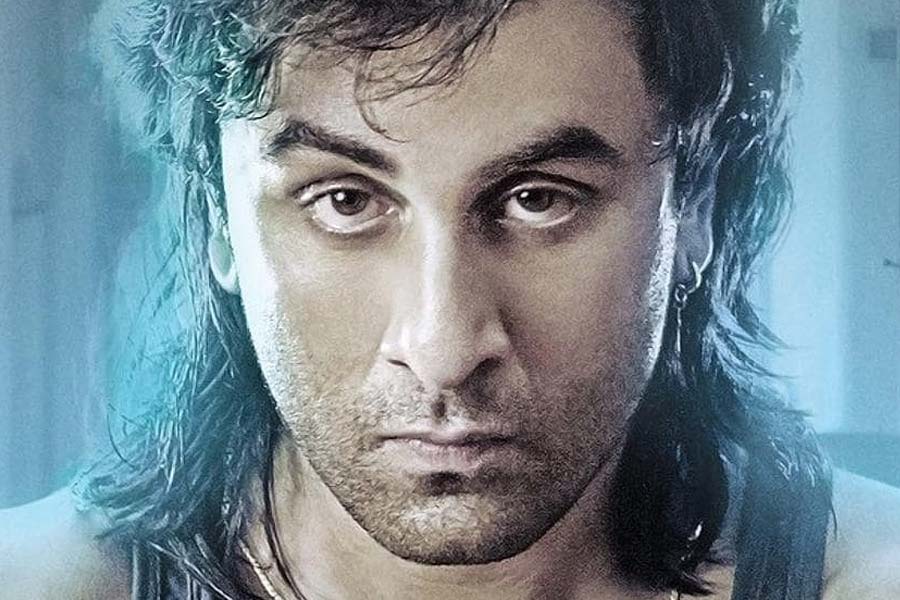 Sanjay Dutta once decided to beat Rishi Kapoor