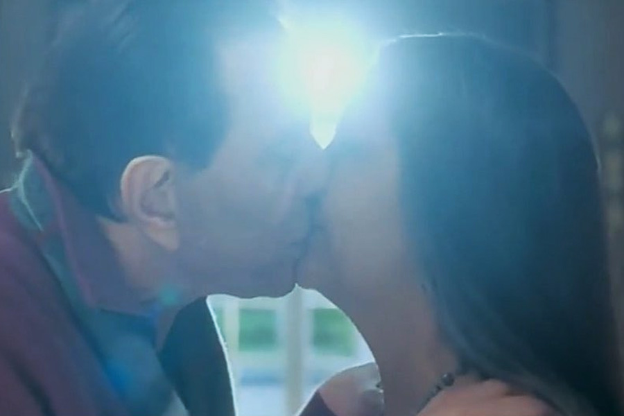 Dharmendra, Shaabana Azmi