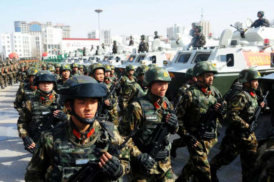 নেপালের সংবাদমাধ্যম জানিয়েছে, গত বুধবার চিনের পিপলস লিবারেশন আর্মির তিব্বত মিলিটারি কমান্ড মেজর জেনারেল ইউ অ্যান্ডি পাঁচ দিনের সরকারি সফরে কাঠমাণ্ডুতে গিয়েছিলেন।