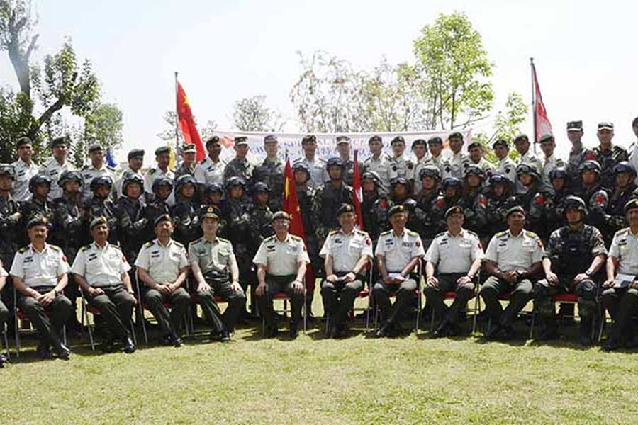 কাঠমাণ্ডু পৌঁছে বুধবারই নেপালের সেনাপ্রধান প্রভু রাম শর্মার সঙ্গে কথা বলেন অ্যান্ডি। সেনার একটি সূত্র বলছে, দুই দেশের সামরিক সম্পর্ক মজবুত করার জন্যই চলেছে আলোচনা।